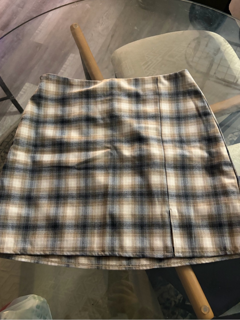 Old Navy Plaid Pencil Skirt in Blue, Tan, and Cream
